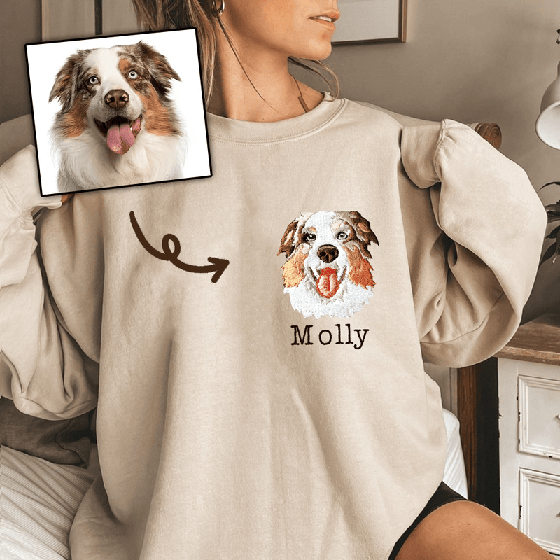 Sweatshirt with dogs face on outlet it