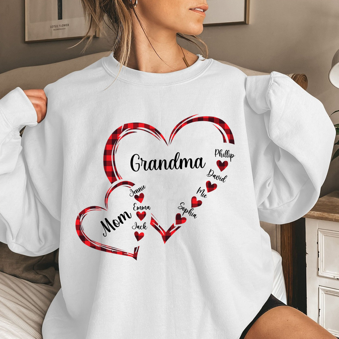 Personalized Mom Grandma And Grandkids Hearts Gift For Grnadma Sweatshirt NVL05DEC23KL1